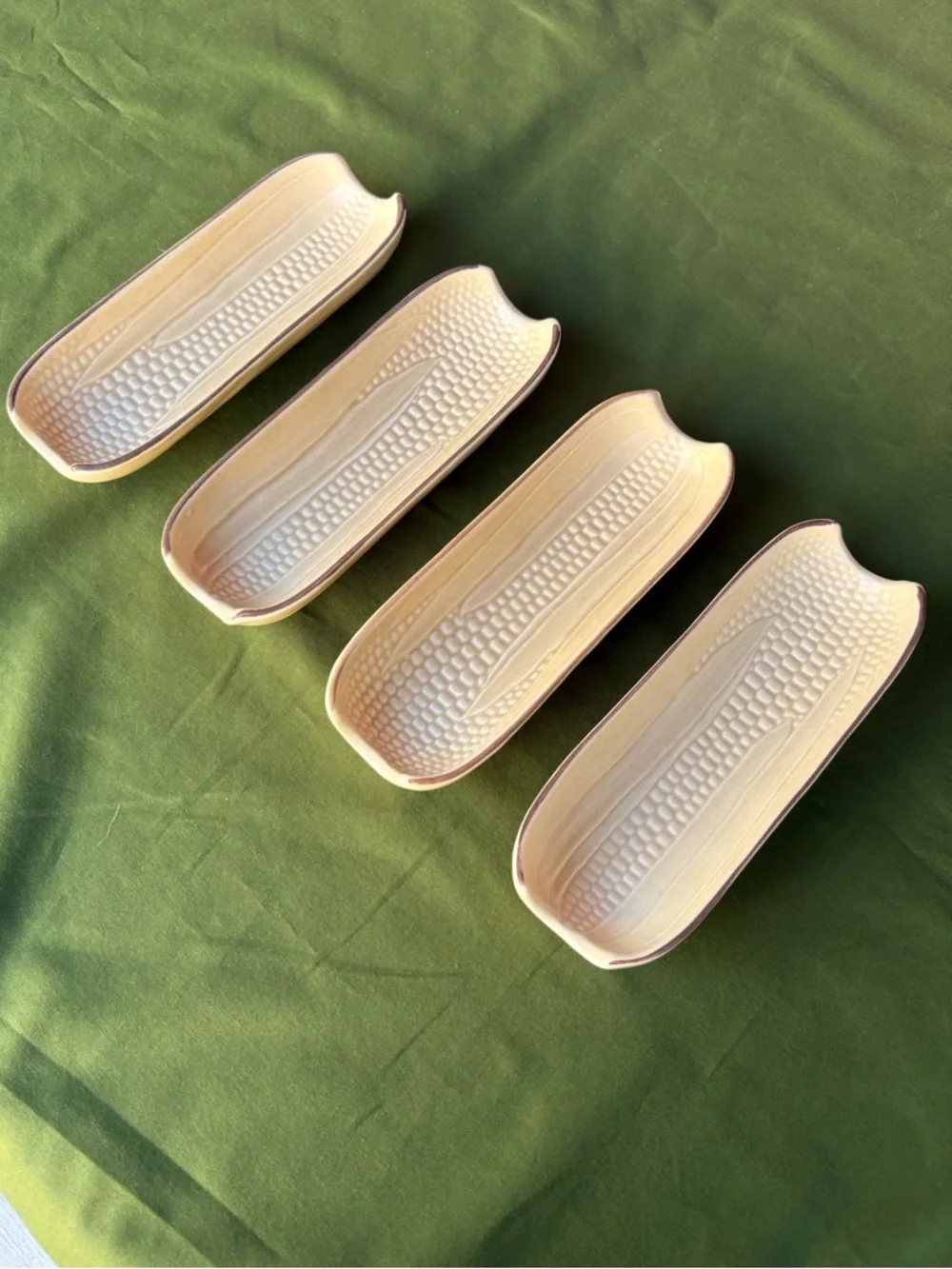 Pfaltzgraff Corn on the Cob Dishes Set of 4 USA Vintage Ceramic
